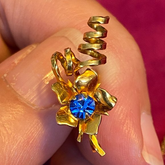 VINTAGE RAINBOW GOLD FILLED PENDANT AND EARRINGS SET - Picture 10 of 12